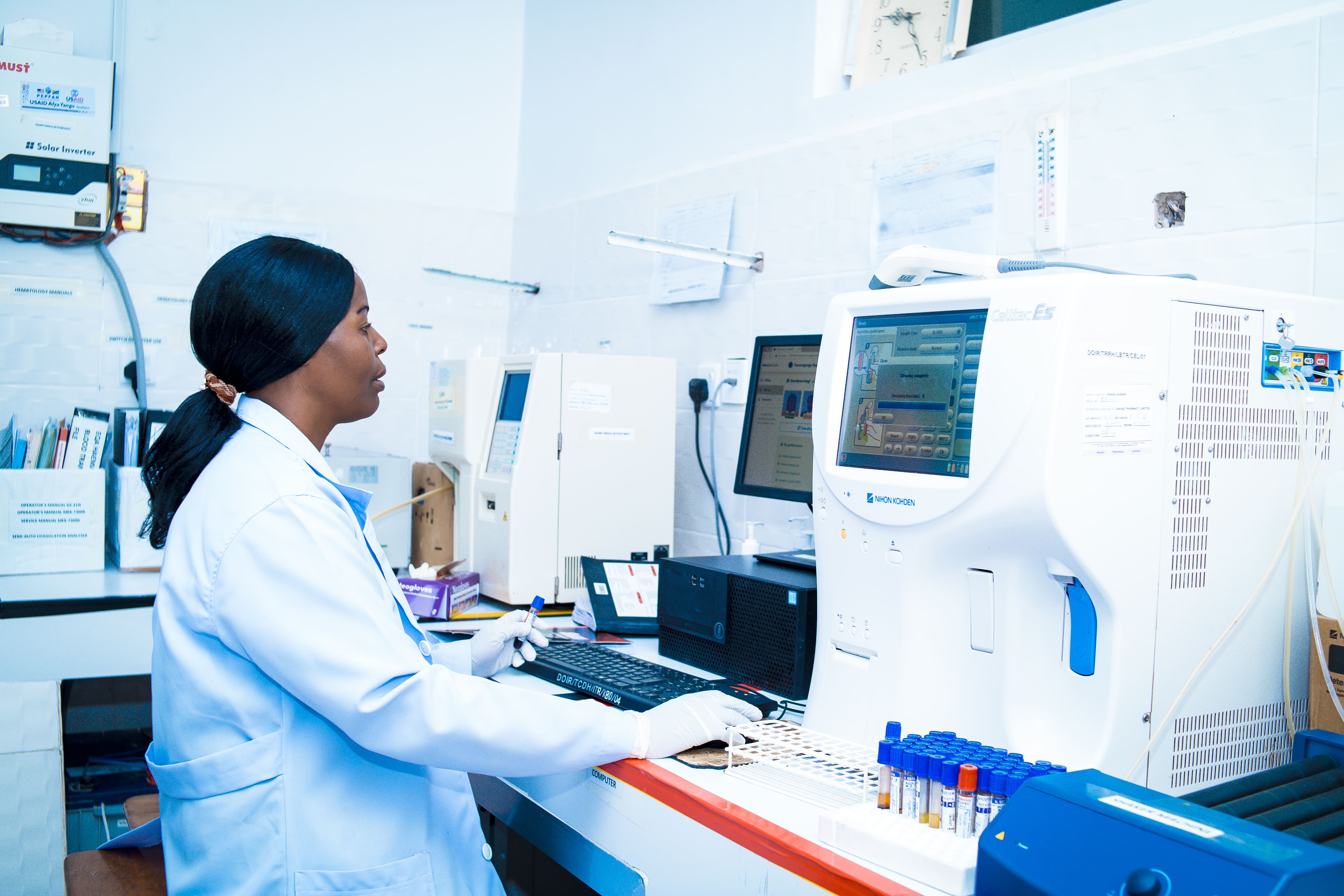 Modern Diagnostic Laboratory