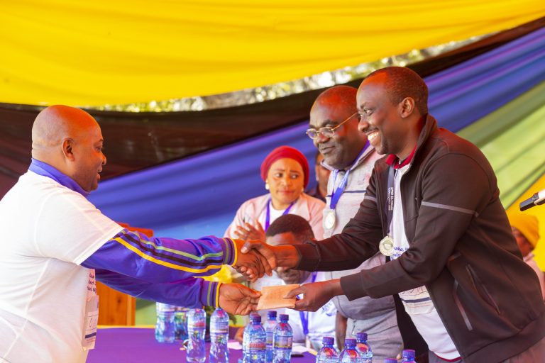 Kilele cha mbio za hisani za kuchangia Ujenzi wa Jengo la wagonjwa Mahututi Hospitali ya Tosamaganga